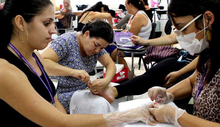As listas de primeira chamada para os cursos profissionalizantes do 1ª ciclo de 2020 acabam de ser divulgadas pelo Fundo Social de Mogi