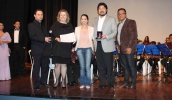 O prêmio foi recebido pelo prefeito em exercício Juliano Abe, a secretária de Educação, Juliana Guedes, acompanhados pela diretora do Cempre Prof. José Limongi Sobrinho, Gisele Pinto e o maestro . . .