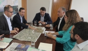 Secretário Maurício Brusadin recebeu o prefeito Marcus Melo e o secretário Daniel Teixeira de Lima, ao lado do secretário estadual de Cultura, Romildo Campelo, e dos técnicos Lucila Manzatti e Diego . . .