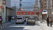 Passagem de nível da rua Doutor Deodato Wertheimer será fechada para a passagem de veículos a partir deste sábado. Pedestres continuarão circulando (Guilherme Berti/PMMC)