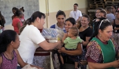 Os alimentos doados pelo Bunkyo e leite arrecadado pelo colégio Brasilis foram entregues na manhã desta sexta-feira à 60 famílias do Santo Ângelo (Ney Sarmento/ PMMC)