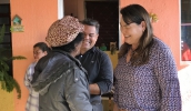 O Fundo Social de Solidariedade deu continuidade hoje às entregas de cobertores e peças da Campanha do Agasalho, na região do Santo Ângelo e Oropó (Divulgação/ CCS)