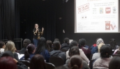 A formação dos profissionais da cozinha contou com a apresentação do regulamento do Selo Cozinha Nota 10 - Edição de 2018. (Foto: Junior Lago/PMMC)