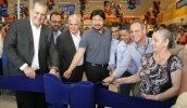 Novo supermercado na região central da cidade foi inaugurado hoje com a presença de autoridades e gestores do grupo. A rede também iniciou as atividades de outra unidade na terça-feira (13/11). (Foto: . . .