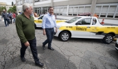 Prefeito Marcus Melo entregou, ao lado do secretário José Luiz, as novas viaturas que serão utilizadas no atendimento a ocorrências, orientação e fiscalização do trânsito (Junior Lago/PMMC)