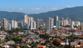 Podem ser quitadas dívidas com tributos como IPTU, ISS, ITBI, taxas, contribuições e débitos com o Semae (Foto: Guilherme Berti/PMMC)