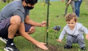 No Parque da Cidade, programação também incluiu plantio de mudas, em parceria com uma empresa do município (Divulgação/SVMA)