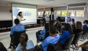 A vice-prefeita Priscila Yamagami Kähler destacou a importância do programa Acesso para a empregabilidade e o protagonismo dos participantes (Pedro Chavedar/PMMC)