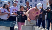 As obras começaram neste sábado. Além do complexo educacional, o prefeito anunciou mais obras e ações para Jundiapeba. (Pedro Chavedar/PMMC)