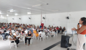 A capacitação possibilita a revisão de processos do dia a dia das cozinhas, além de acolher os profissionais no início do ano letivo. (Divulgação/PMMC)