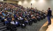 Quarta reunião do Mogi Meu Lar será realizada nesta sexta-feira; todos os inscritos no Cadastro de Habitação estão sendo gradativamente convocados (Divulgação/ PMMC)