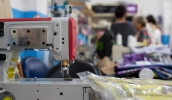 Empreendedores de Jundiapeba visitaram a Incubadora Social na manhã desta segunda-feira, para conhecer os trabalhos do equipamento e pensar em parcerias (Warley Kenji/ PMMC)