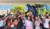 Na EM Profª Cynira Oliveira de Castro, na Vila Suissa, teve baile e robotron. (Divulgação/PMMC)