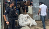 Operação vistoriou cinco estabelecimentos de comércio de ferro velho e sucata, enquanto outros dois locais estavam fechados no momento da visita das equipes (Divulgação/PMMC)