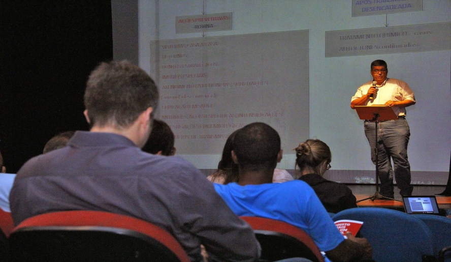 2017-03-02_apresentação-dengue_int4.jpg