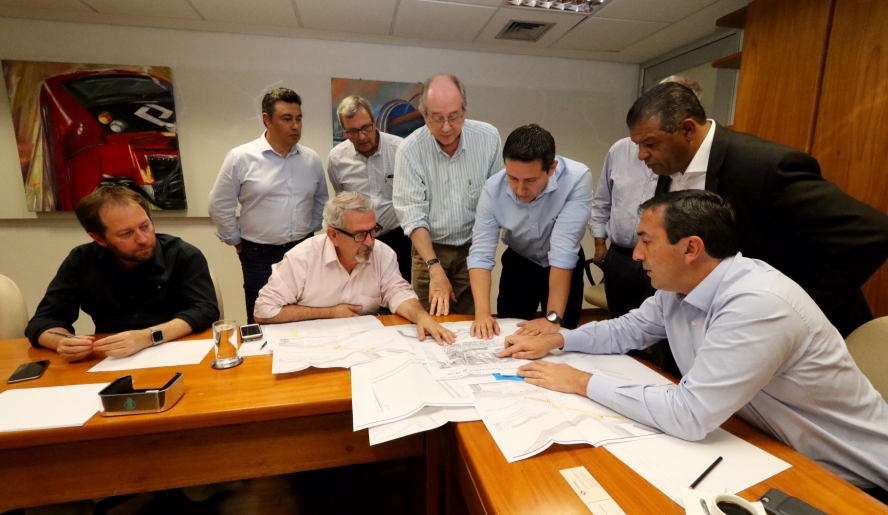 Decisão sobre retomada da elaboração do projeto para a construção da nova Estação Mogi das Cruzes foi anunciada após reunião nesta quarta-feira (Ney Sarmento/PMMC)