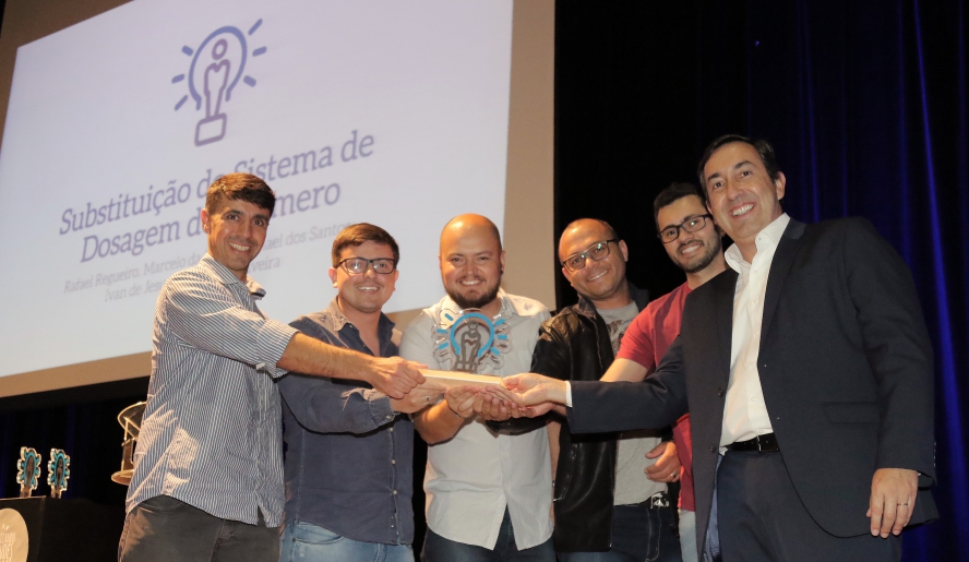 Projeto sobre substituição do sistema de dosagem de polímero no tratamento de água bruta foi o terceiro colocado na premiação (Ney Sarmento/PMMC)