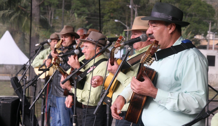 A Orquestra de Violas de Mogi das Cruzes abre a programação noturna do 6º Festival de Verão de Mogi das Cruzes, com lançamento de CD neste sábado (Ney Sarmento/ PMMC)