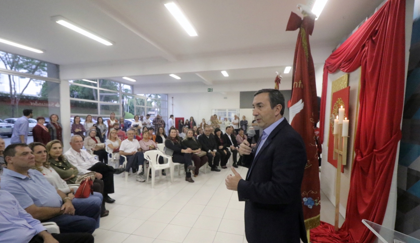 Prefeito Marcus Melo falou sobre o apoio da Prefeitura na realização da Festa do Divino Espírito Santo de Mogi das Cruzes (foto: Ney Sarmento/PMMC)