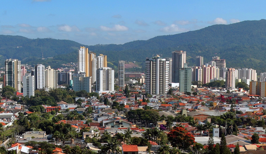 Podem ser quitadas dívidas com tributos como IPTU, ISS, ITBI, taxas, contribuições e débitos com o Semae (Foto: Guilherme Berti/PMMC)