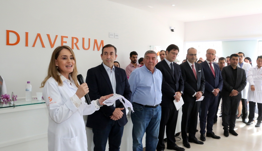 A diretora do Instituto de Nefrologia de Mogi das Cruzes, Silvana Kesrouani, relembrou toda a história de implantação do serviço (foto: Ney Sarmento/PMMC)
