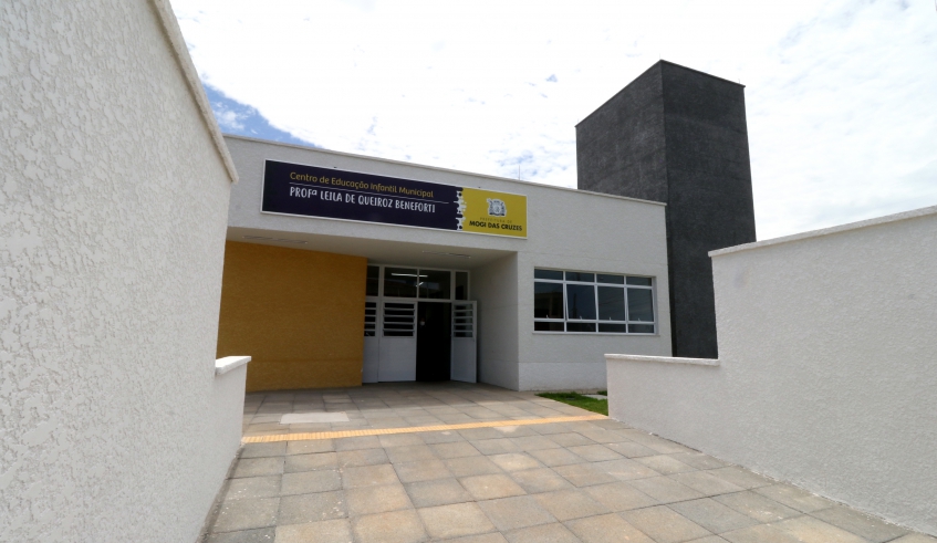 O CEIM Professora Leila de Queiroz Beneforti homenageia a professora, que também foi diretora da rede municipal. (Foto: Ney Sarmento/PMMC)