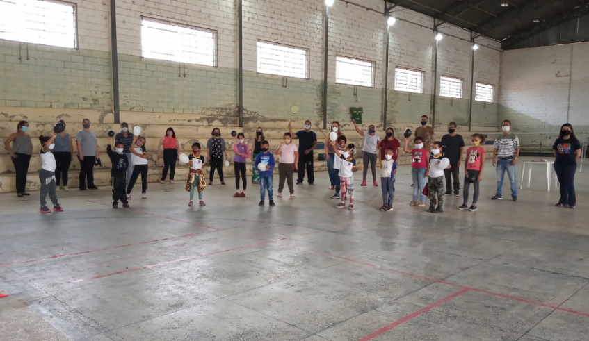 Um grupo de 13 alunos da EM Dom Paulo Rolim Loureiro, em Pindorama, participaram da atividade realizada em parceria pelas secretarias de Educação e Esporte. (Divulgação/PMMC)
