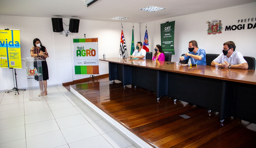 A vice-prefeito Priscila Yamagami destacou a importância da Agricultura a região de Mogi das Cruzes (foto: Pedro Chavedar/PMMC)