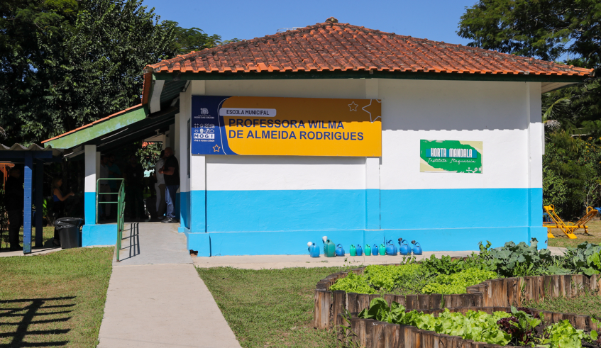 Além das novas salas, a escola recebeu a ampliação da cozinha e a revitalização do prédio antigo. (Warley Kenji/PMMC)