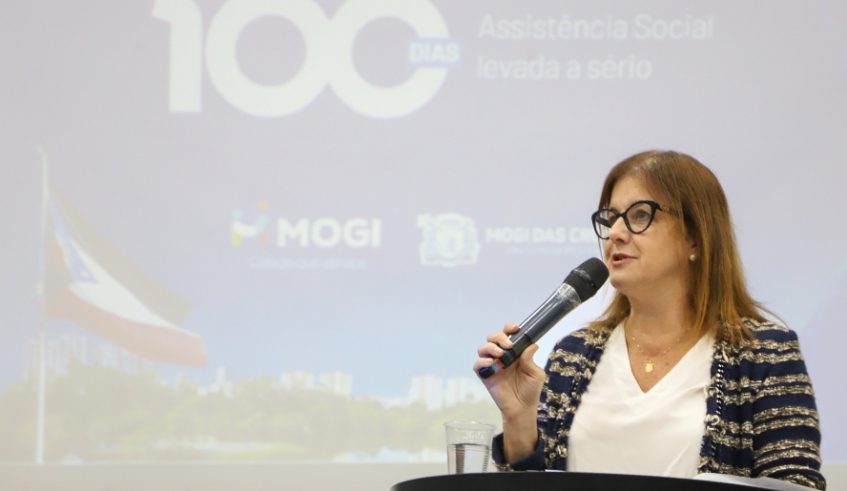 Prefeita Mara Bertaiolli abriu a apresentação dos 100 dias da Assistência agradecendo à equipe e reconhecendo a importância do trabalho social para o município (Divulgação/ PMMC)