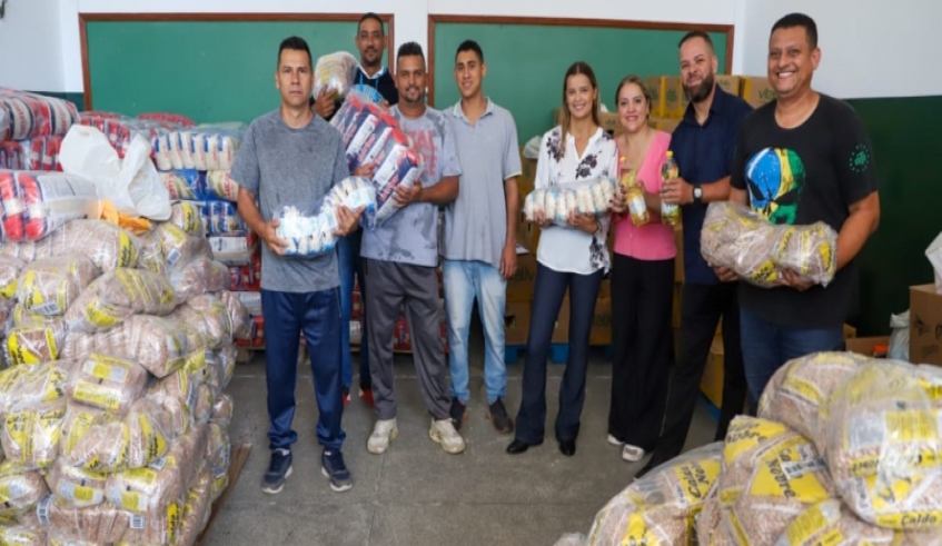 Fundo Social entrega alimentos a entidades, associações, igrejas e lideranças (Divulgação - PMMC)