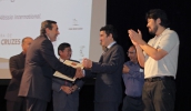 A Câmara Municipal entregou durante o evento o título de cidadão mogiano ao CEO da Altissia Internacional, Nicolas Louis Boël. O autor da propositura foi o presidente da Câmara, vereador Pedro Komura. . . .