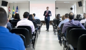 Palestra oferece dicas para controle de gastos e gerenciamento do dinheiro