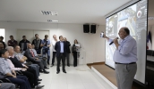 A integração da Ciemp com câmeras de imóveis particulares, que está em fase de testes, foi demonstrada durante o evento, pelo diretor Edson Texeira (Ney Sarmento/PMMC)