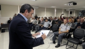 Prefeito Marcus Melo assinou a autorização para a contratação de 40 novos guardas municipais que deverão iniciar o treinamento em setembro (Ney Sarmento/PMMC)