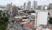 Novas medidas incluem a diminuição da frota do transporte coletivo fora dos horários de pico e a restrição ao funcionamento de estabelecimentos (Ney Sarmento/PMMC)