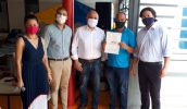 Prefeitura entrega mais de 200 títulos a moradores de bairros regularizados