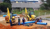 Bairros atendidos pela setorização vão de Sabaúna à Vila Oroxó, passando por Botujuru, Cezar de Souza (foto), Jardim Maricá, Ponte Grande, Jardim Aracy e Itapety (Foto: Divulgação/Semae)