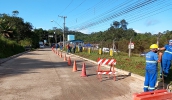 Objetivo da travessia, que integra a Setorização da Região Leste da cidade, é fornecer água a prédios públicos por meio da adutora de Sabaúna (Foto: Semae)