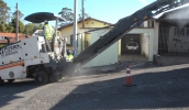A avenida Francisco Ruiz Pacco, na Vila da Prata, está recebendo obras de recapeamento asfáltico e a previsão é que os trabalhos lá sejam concluídos na próxima semana