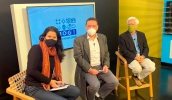 O encontro promoveu um diálogo sobre a inovação na educação com a participação do professor José Pacheco, da vice-prefeita Priscila Yamagami Kähler, do secretário de Educação André Stábile . . .