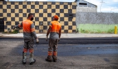 Secretaria de Serviços Urbanos finalizou nesta sexta-feira as obras de reparo na rua Casarejos, que compreenderam troca de galerias de águas pluviais, seguida por recomposição asfáltica