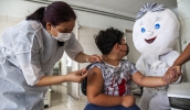 Dose especial da Pfizer está disponível para crianças de 5 a 11 anos com comorbidades indicadas pelo Ministério da Saúde e agora também para 11 anos sem comorbidades (Pedro Chavedar/PMMC)