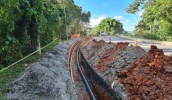 Obras de implantação das redes de água e esgoto começaram a ser executadas na avenida Antônio de Almeida, onde será construído o Parque Airton Nogueira (Divulgação/SMIU)