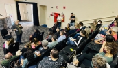 O primeiro encontro contou com a presença da vice-prefeita Priscila Yamagami Kähler, a secretária de Educação, Patricia Helen Gomes dos Santos, e a adjunta da Pasta, Andréa Souza e o secretário . . .