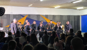 O espetáculo reuniu pais, estudantes e a comunidade. (Divulgação/PMMC)