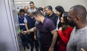 Prefeito aciona estação de bombeamento e inicia operação de sistema de esgoto do Botujuru (Foto: Pedro Chavedar/PMMC)