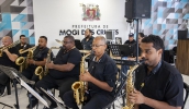 A ação musical marcou o encerramento oficial da campanha Natal de Sorrisos, do Fundo Social, em parceria com a Orquestra Sinfônica do município (Pedro Chavedar)