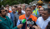 Governador Tarcísio de Freitas visitou, no início da tarde desta quarta-feira (01/03), as obras de recuperação da rodovia Mogi-Bertioga (Divulgação/PMMC)
