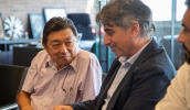 Secretário de Desenvolvimento Econômico e Inovação, Pedro Komura, e João Nassar, diretor de expansão da Cobasi, durante anúncio de implantação de nova loja em Mogi das Cruzes (Warley Kenji/P . . .